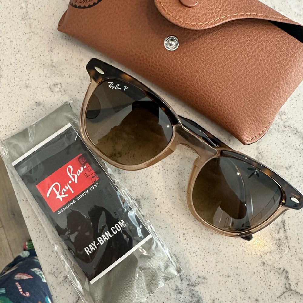 Ray-Ban Tortoise Shell Sunglasses